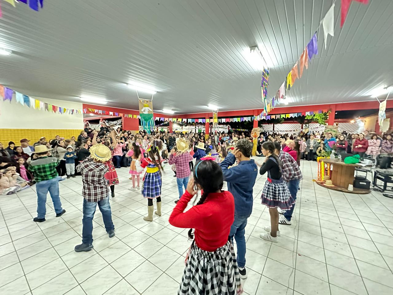 vem pro arraia escola padre schuler realiza festa julina no dia 18 whatsapp image 2025 07 08 at 17.15.50 1