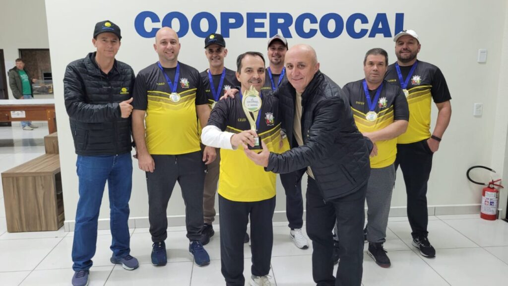 definidos os classificados para a fase final da 2a taca coopercocal de bocha amigos da bocha chave c bocha por ana paula nesi 5