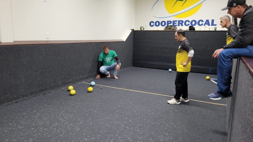 definidos os classificados para a fase final da 2a taca coopercocal de bocha chave c bocha cooper por ana paula nesi 22