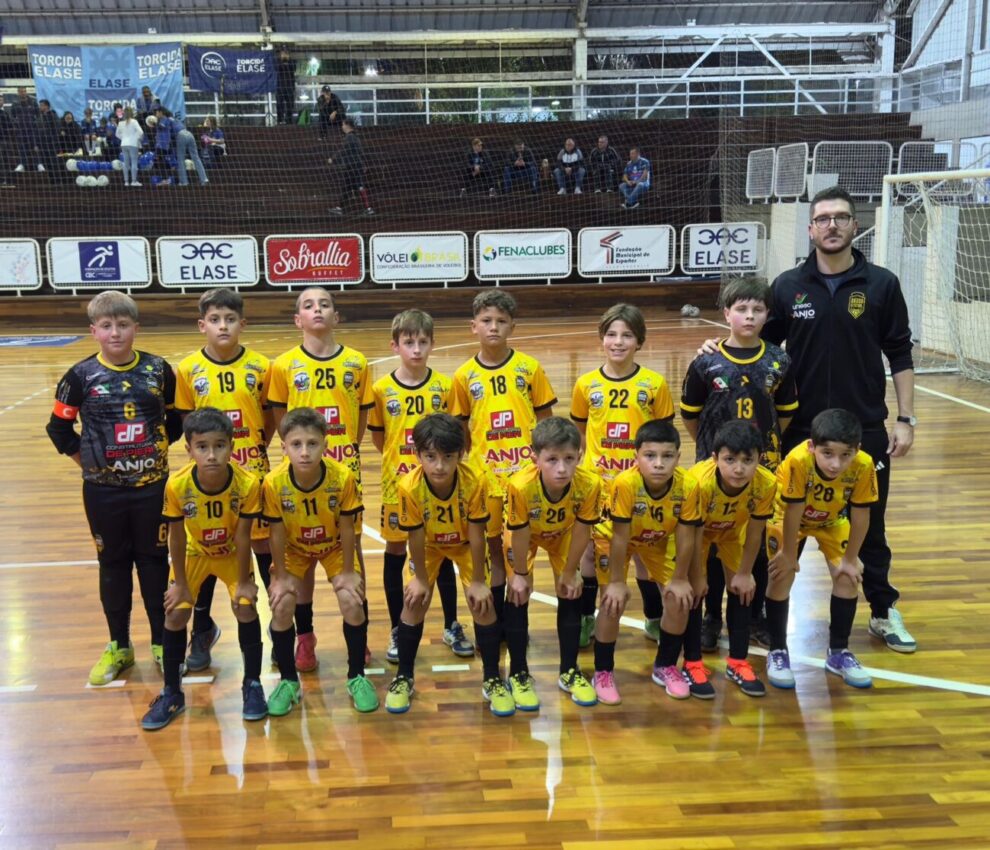 equipes sub 10 e sub 13 de cocal do sul tem resultados diferentes no campeonato estadual sub10 cocaldosul anjofutsal ago25