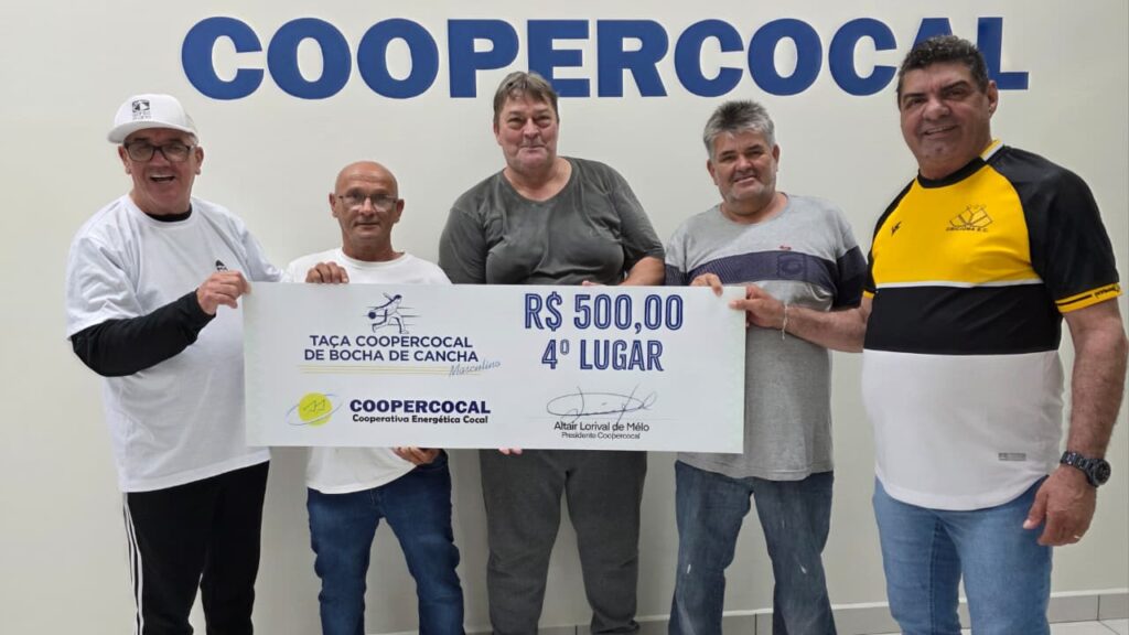 amigos da bocha e a equipe campea da 2a taca coopercocal de bocha de cancha masculina 4o amigos do beto bocha 2025 fase final por ana paula nesi 28 1