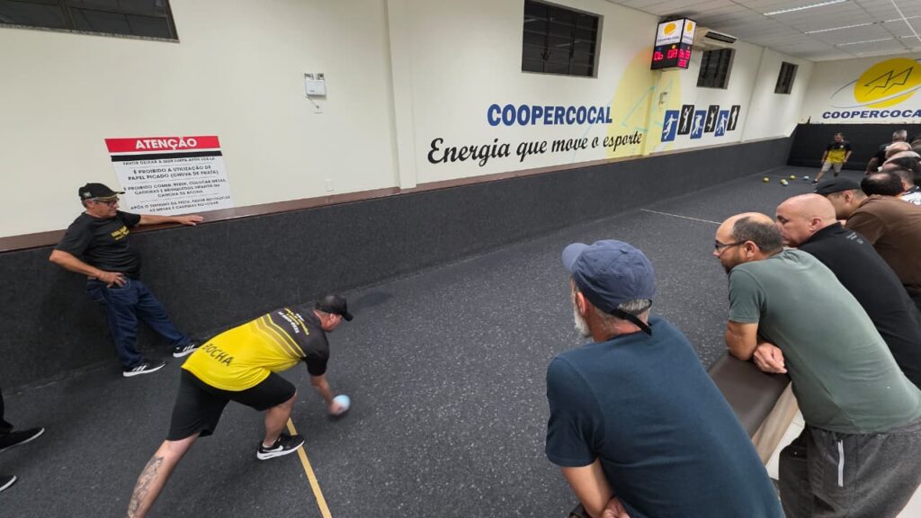 amigos da bocha e a equipe campea da 2a taca coopercocal de bocha de cancha masculina bocha 2025 fase final por ana paula nesi 13