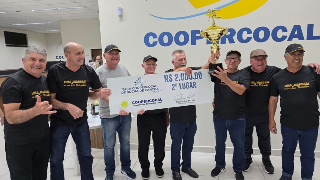 amigos da bocha e a equipe campea da 2a taca coopercocal de bocha de cancha masculina bocha 2025 fase final por ana paula nesi 6