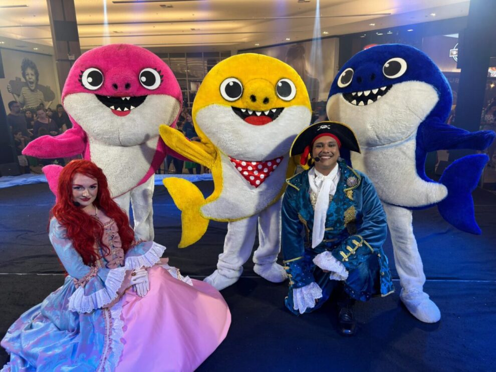 baby shark chega ao nacoes shopping com musical gratuito para criancas baby shark no nacoes shopping