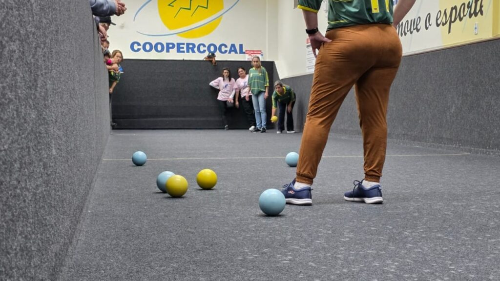 chave a da 1a copa feminina de bocha da coopercocal define classificadas chave a bocha feminina por ana paula nesi 8