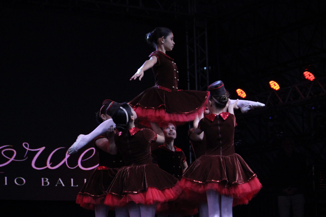 fotos danca e emocao marcam a abertura da cocalfest em cocal do sul cocalfest 2025 dia 1 por ana paula nesi 163 1