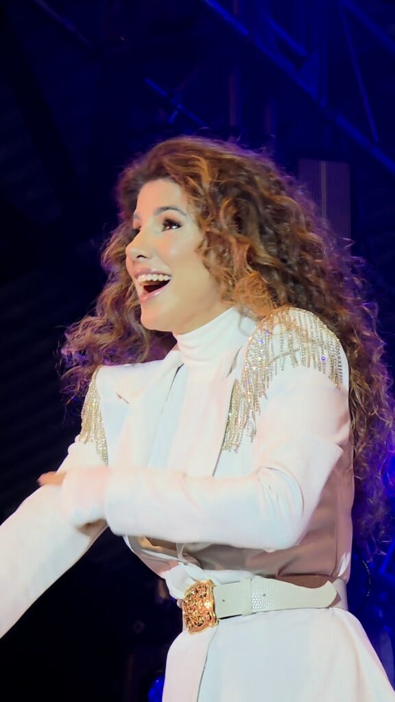 paula fernandes emociona publico de 15 mil pessoas em show historico durante a 12a cocalfest 20250927 234014