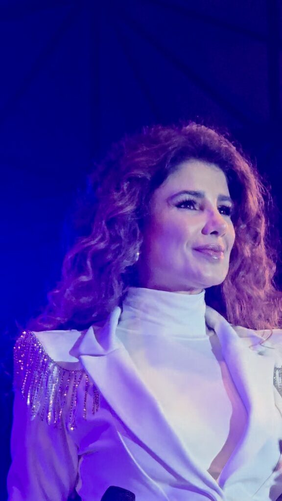 paula fernandes emociona publico de 15 mil pessoas em show historico durante a 12a cocalfest 20250927 234128