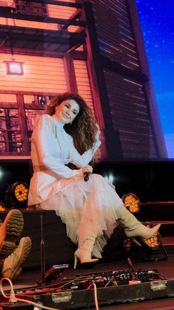 paula fernandes emociona publico de 15 mil pessoas em show historico durante a 12a cocalfest 20250928 004330