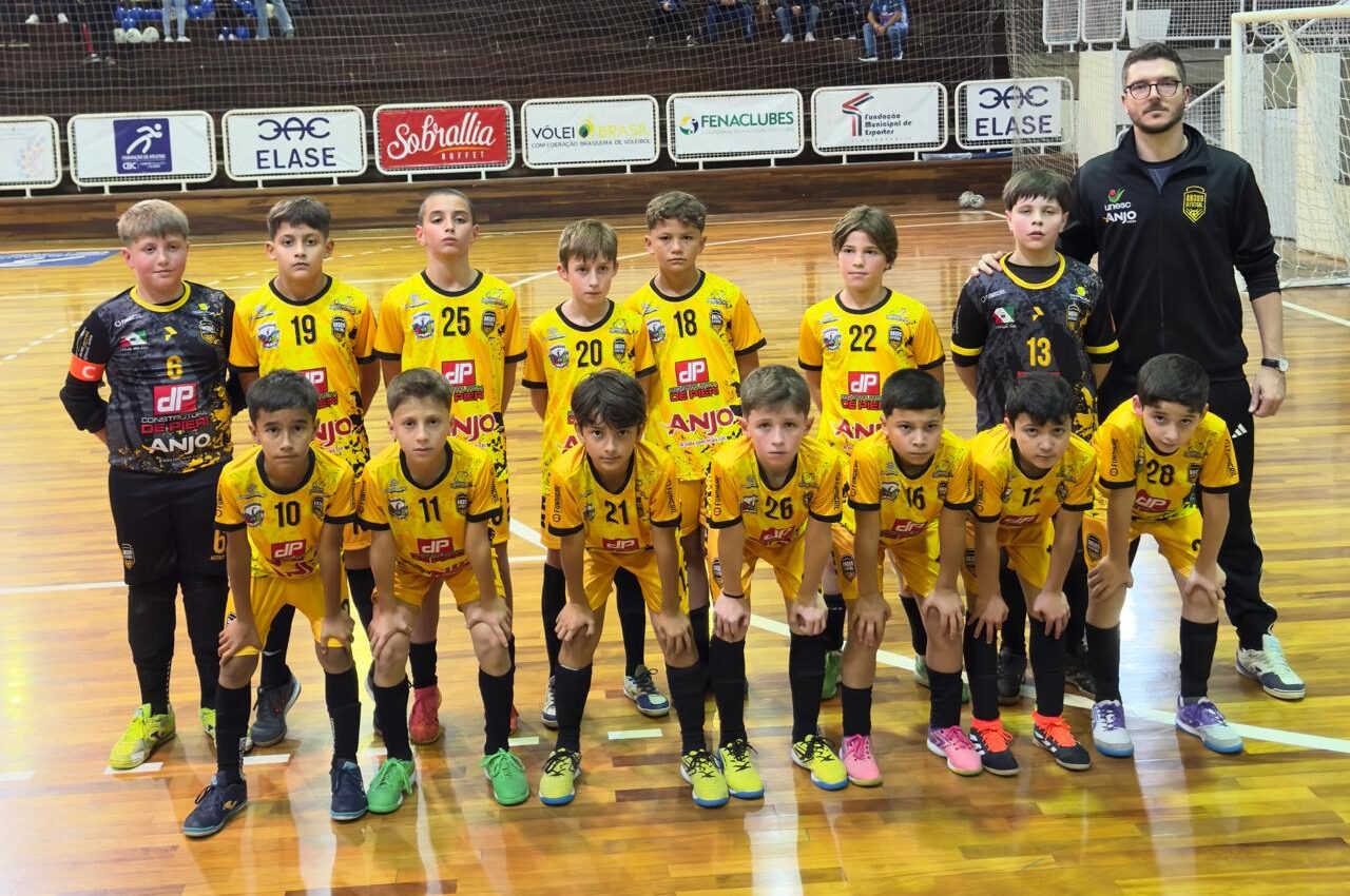 sub 10 de cocal do sulanjo futsal disputa vaga para a final do estadual jogando em casa sub 10 de cocal do sulanjo futsal e1758289351605