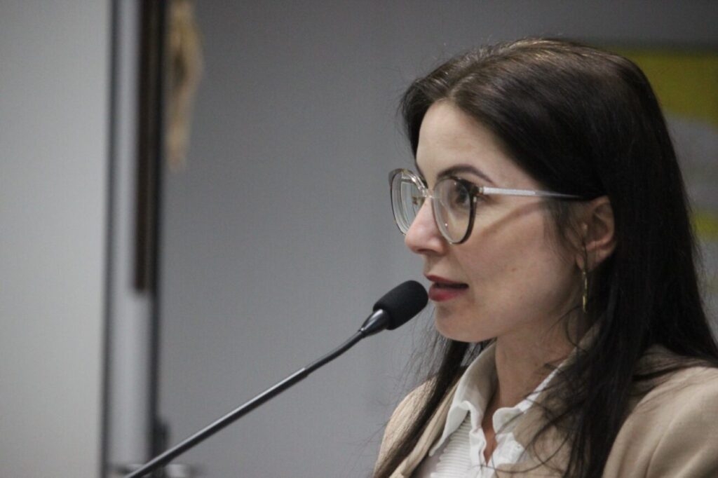 tribuna confira o que foi assunto na 33a sessao ordinaria da camara de cocal do sul 33a ordinaria por ana paula nesi 3