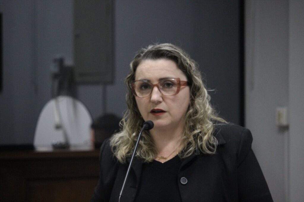 tribuna veja o que foi assunto na 30a sessao ordinaria da camara cocal do sul 30a ordinaria por ana paula nesi 9