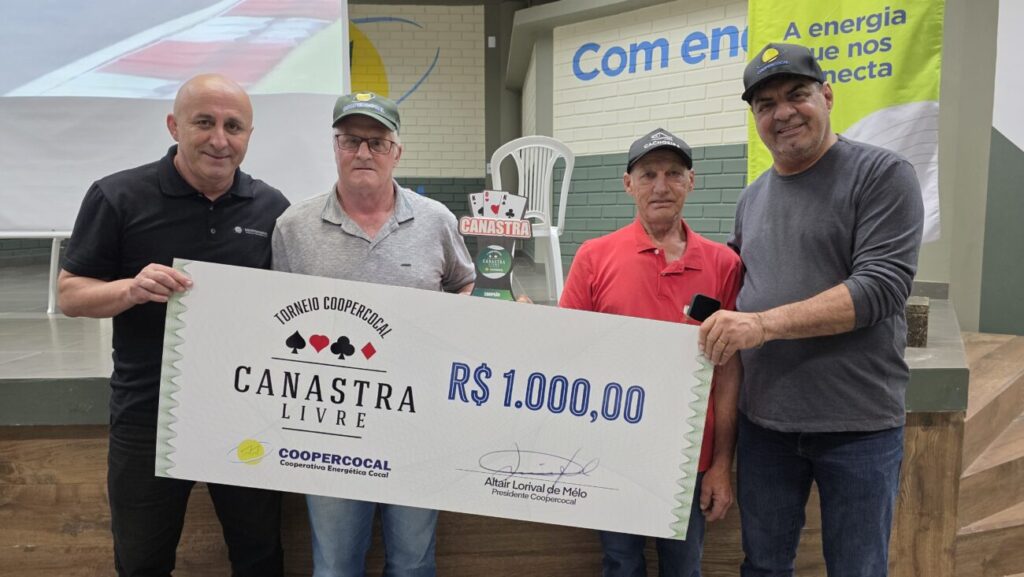 dupla adriano della e daniel candiotto e campea do 2o torneio de canastra da coopercocal 1o perdedores canastra 2025 por ana paula nesi 23