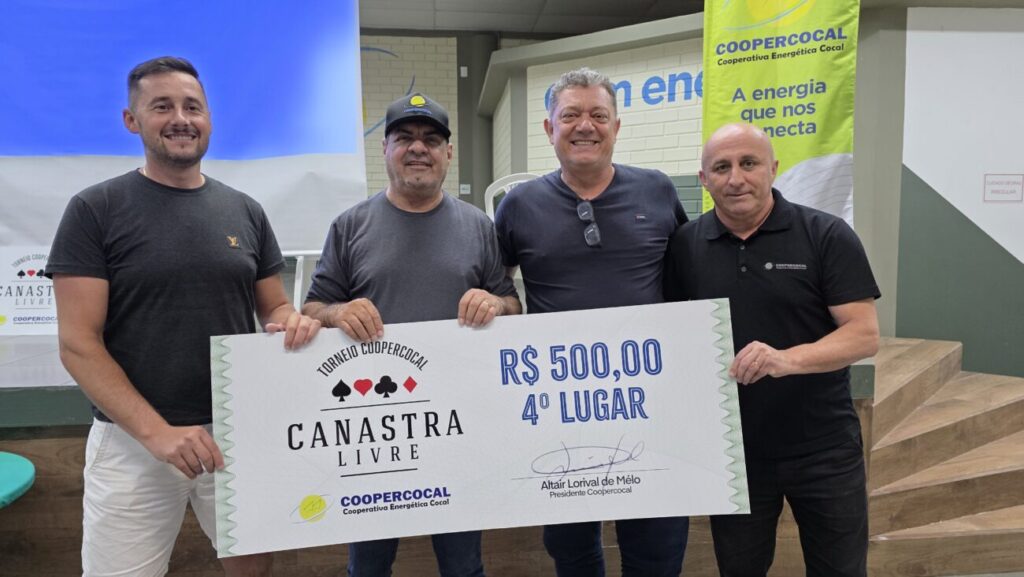 dupla adriano della e daniel candiotto e campea do 2o torneio de canastra da coopercocal 4o ganhadores canastra 2025 por ana paula nesi 17