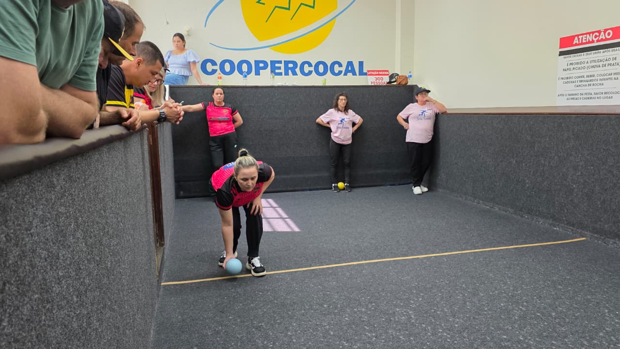entre bolas e linhas conquista a 1a copa feminina de bocha da coopercocal final bocha feminina por ana paula nesi 4