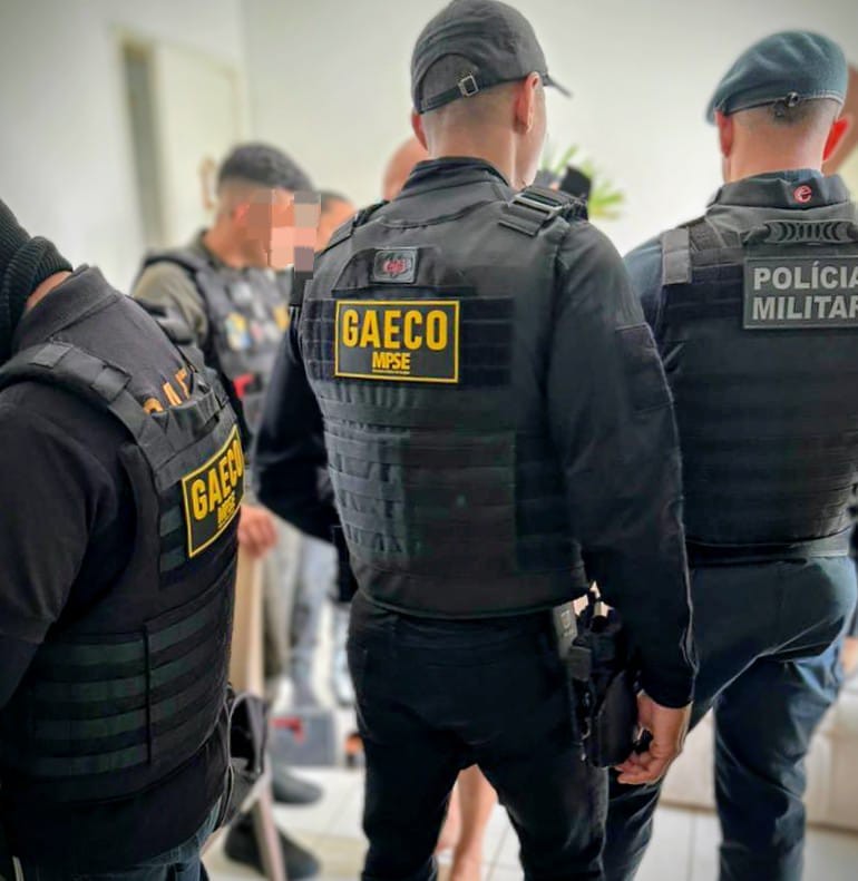 gaeco realiza operacao contra grupo neonazista com mandados em cocal do sul 54892146108 75187fa6a9 c