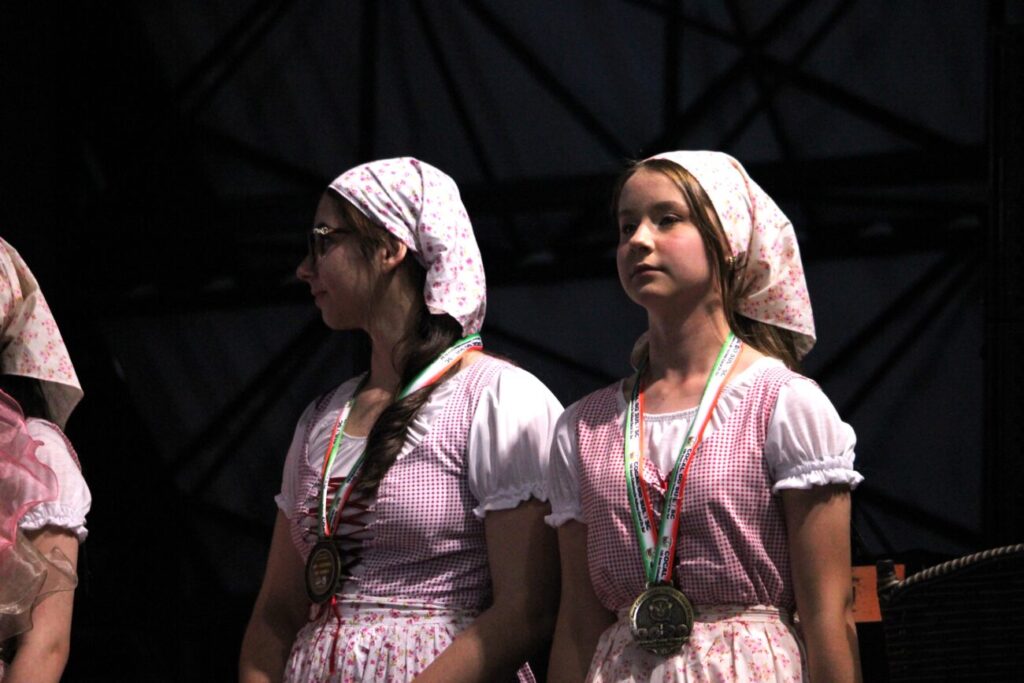 homenagem a colonizacao italiana emociona o publico na segunda noite do 30o festival de danca de cocal do sul cocalfest 2025 dia 2 por ana paula nesi 7