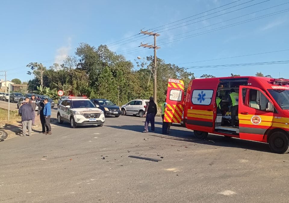 motociclista fica ferido em acidente no bairro boa vista em cocal do sul whatsapp image 2025 10 08 at 09.20.23 e1759927291580