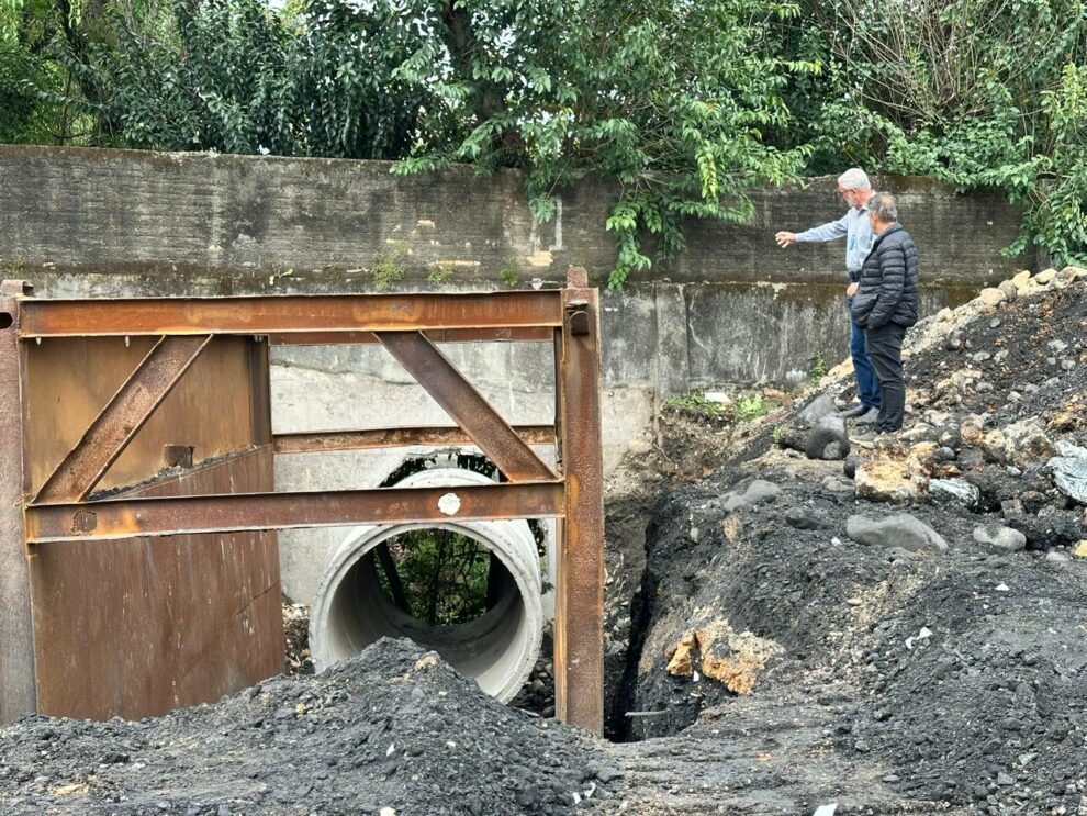 obra de macrodrenagem deve acabar com alagamentos que atingiam industria em cocal do sul obra de macrodrenagem cocal do sul 2