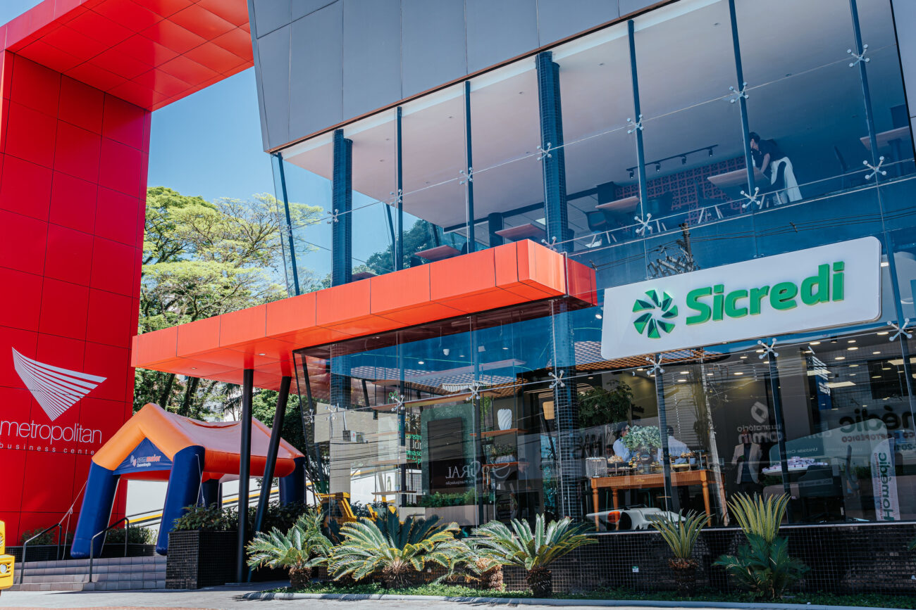 sicredi sul sc entrega agencia metropolitan modernizada em criciuma sicredi sul sc entrega agencia metropolitan modernizada em criciuma