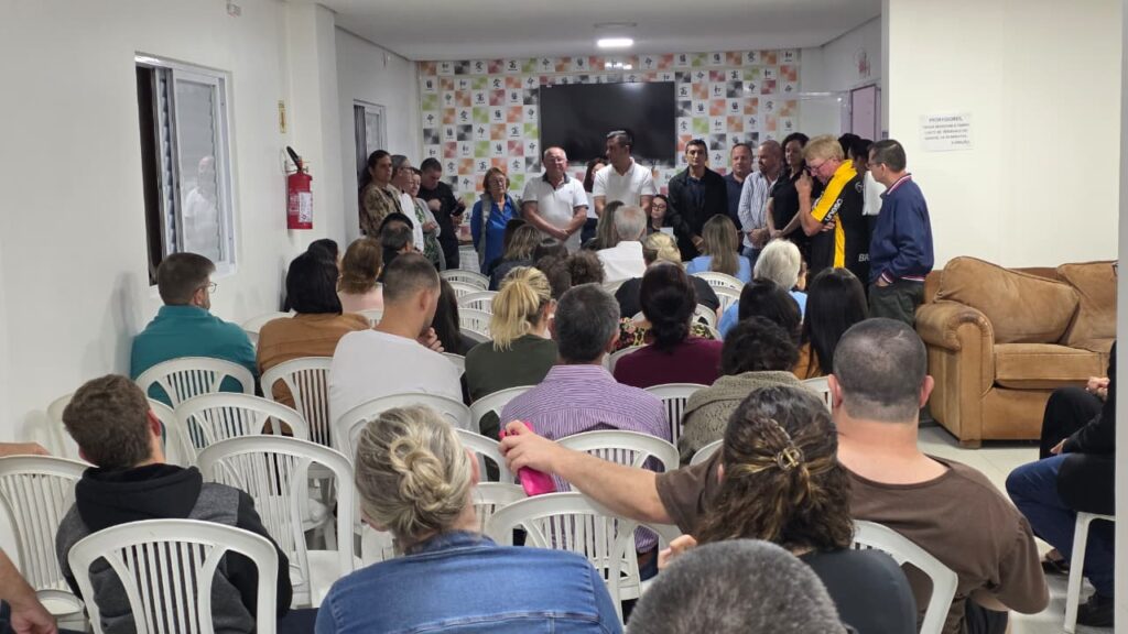 com eleicao por aclamacao apae de cocal do sul confirma nova gestao para 20262028 ago apae eleicao por ana paula nesi 2