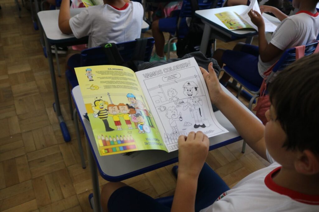 criancas aprendem sobre inclusao e sustentabilidade com o projeto coopercocal nas escolas cooper nas escolas 2025 por kele alves 2