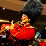 nacoes shopping apresenta espetaculo o tempo e celebra o natal com chegada do papai noel e atracoes especiais neste domingo espetaculo de natal o tempo no nacoes shopping 1 e1762522974539