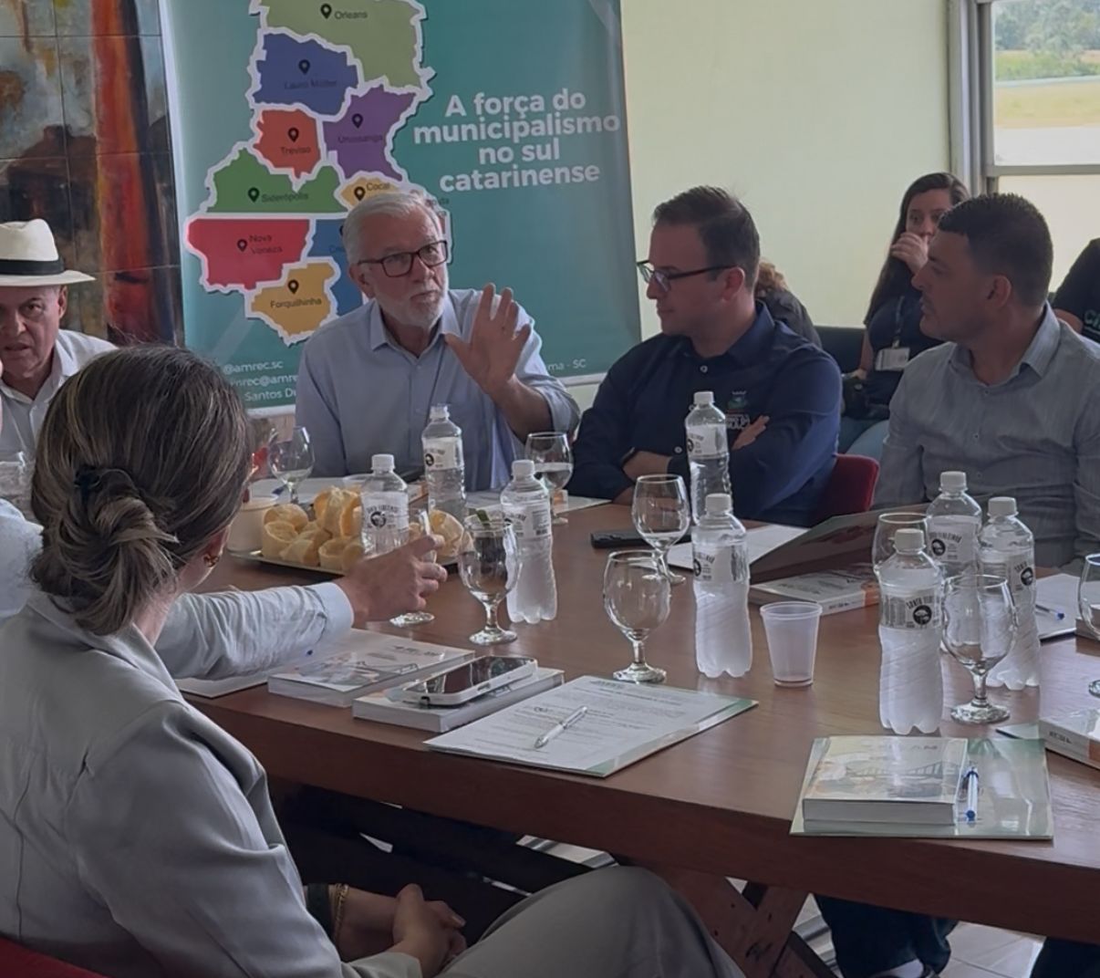 rascunho automatico prefeito de cocal do sul se posiciona sobre novo complexo de aguas termais do sul e pede olhar integrado da amrec