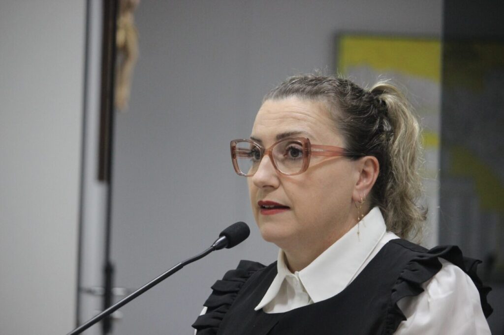 tribuna confira o que foi assunto na 41a sessao ordinaria da camara de cocal do sul 41a ordinaria por ana paula nesi 4