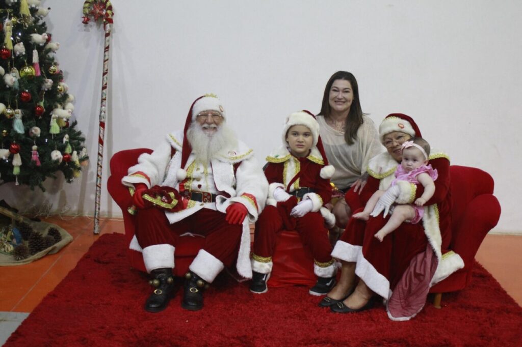 apae de cocal do sul realiza festa de natal para alunos e familiares festa de natal por ingrid toretti 5