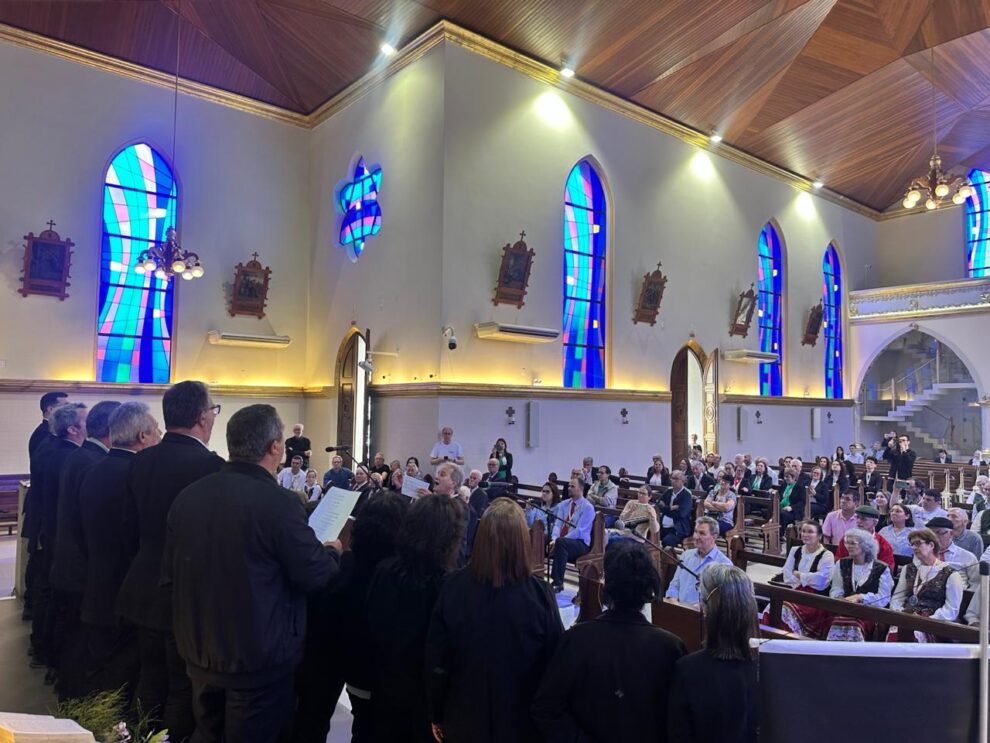 cocal do sul celebra 140 anos da heranca italiana neste sabadonoite reune missa com coral homenagem as familias colonizadoras e show com joao cechinel na praca coberta dfffff