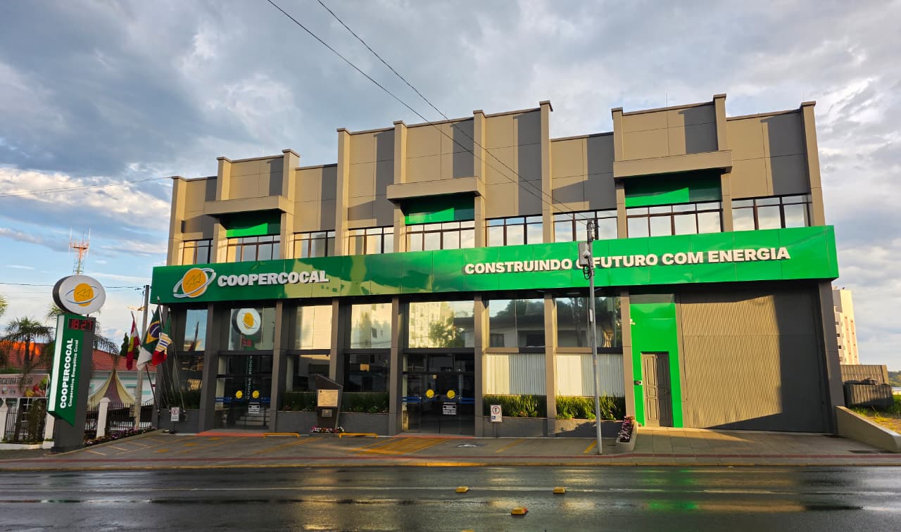 assembleia da coopercocal ocorre na sexta dia 23 e eleicao no sabado dia 24 fachada nova coopercocal por ana paula nesi 2