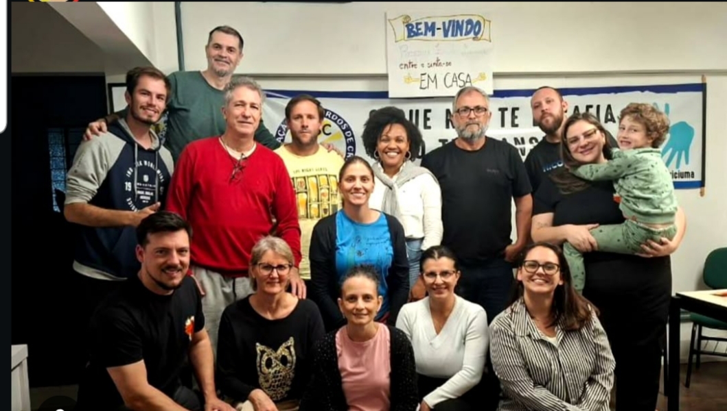 associacao dos surdos de criciuma asc fortalece inclusao e acessibilidade na regiao reuniao diretoria asc 2025 2028