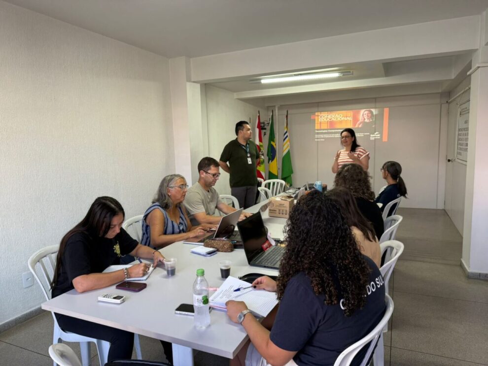 rascunho automatico cocal do sul avanca nos estudos de implementacao da bncc computacional
