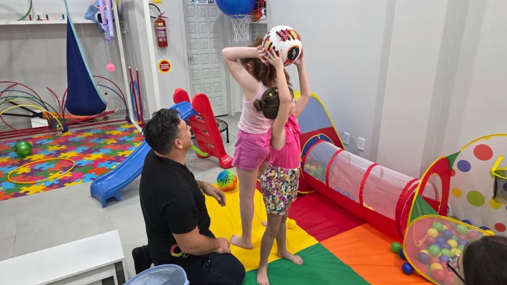 um mes de acolhimento evolucao e esperanca coopercocal inclusiva transforma a rotina de familias cooper inclusiva por ana paula nesi 18