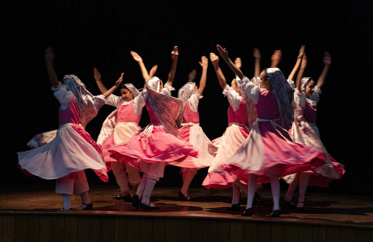 cocal do sul recebe espetaculo la nostra danza e valoriza raizes italianas 589551
