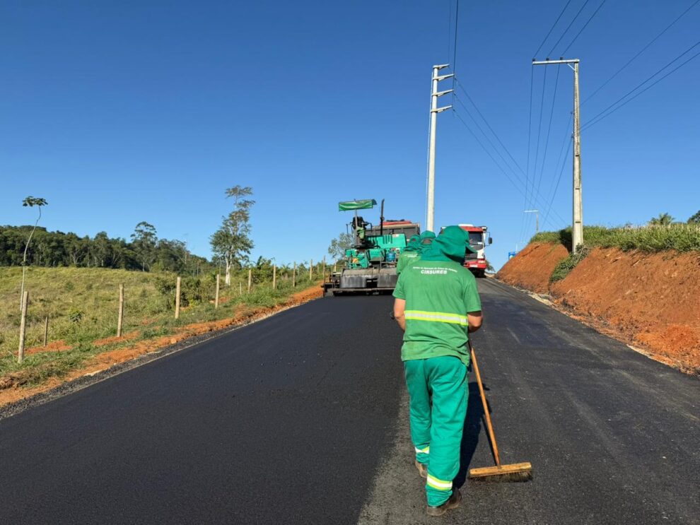 asfalto comeca a mudar cenario de estrada no interior de cocal do sul asfalto comeca a mudar cenario de estrada no interior de cocal do sul