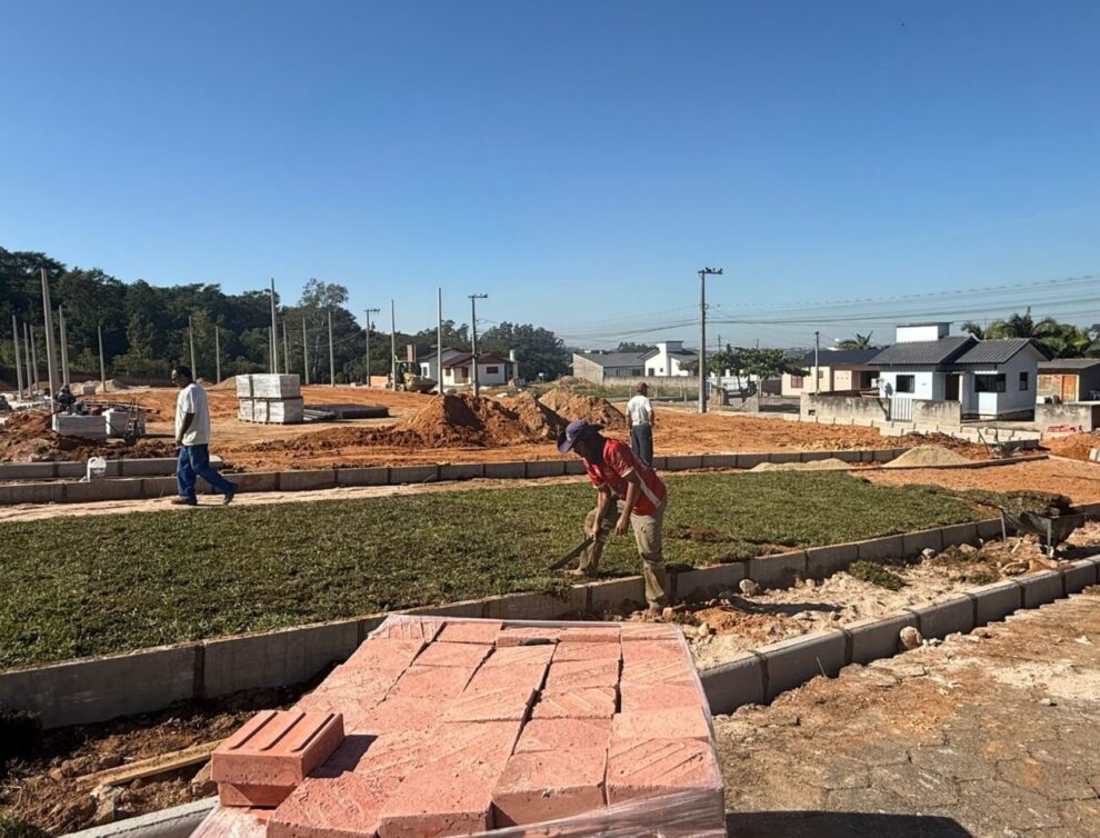 nova praca no bairro uniao tera quadras esportivas pista de caminhada ciclovia e area de lazer em cocal do sul 159