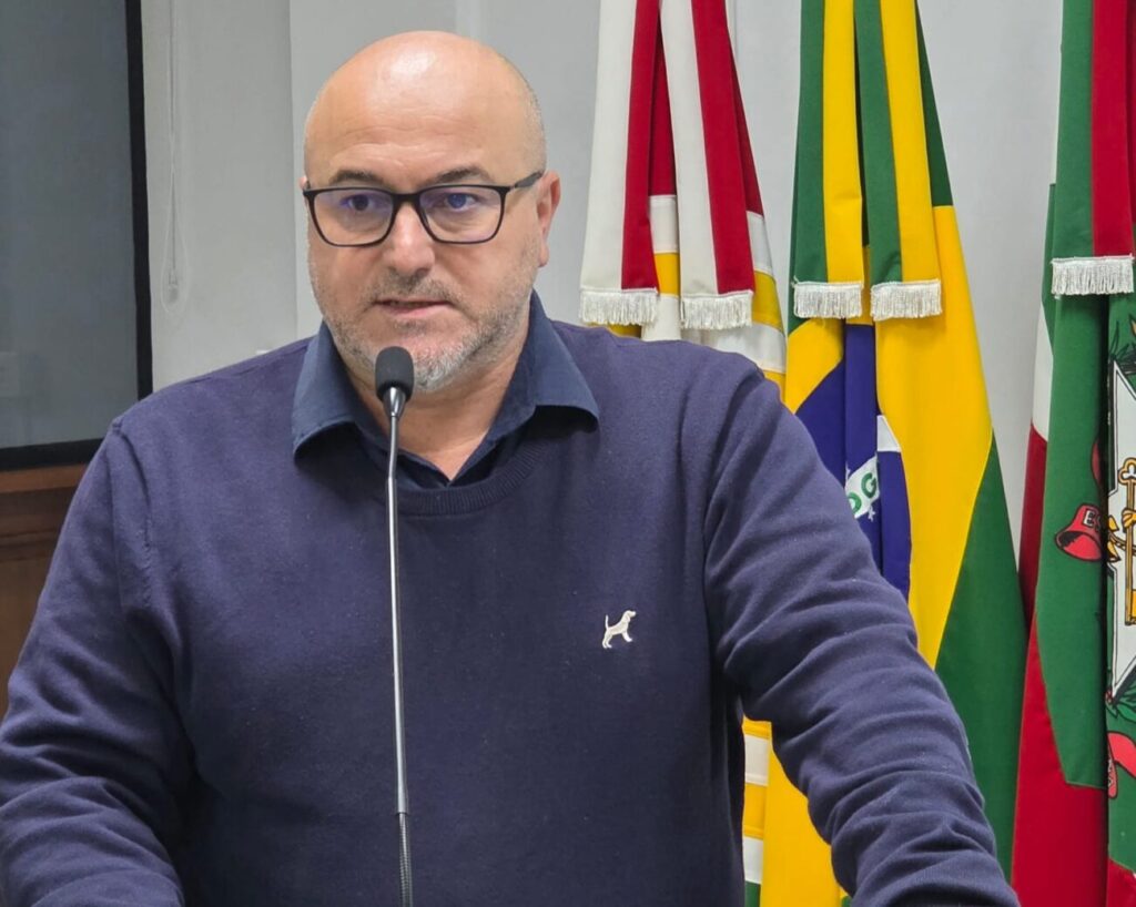 tribuna confira o que foi assunto na 16a sessao ordinaria da camara de cocal do sul 16a ordinaria por ana paula nesi 11