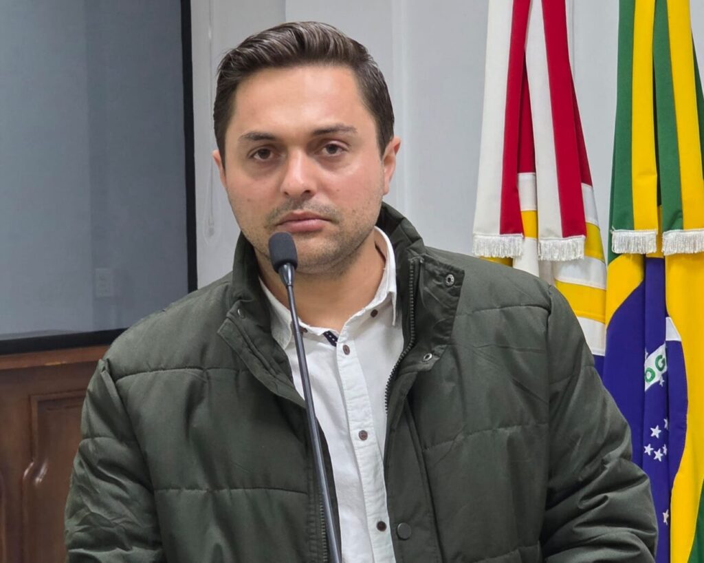 tribuna confira o que foi assunto na 16a sessao ordinaria da camara de cocal do sul 16a ordinaria por ana paula nesi 17