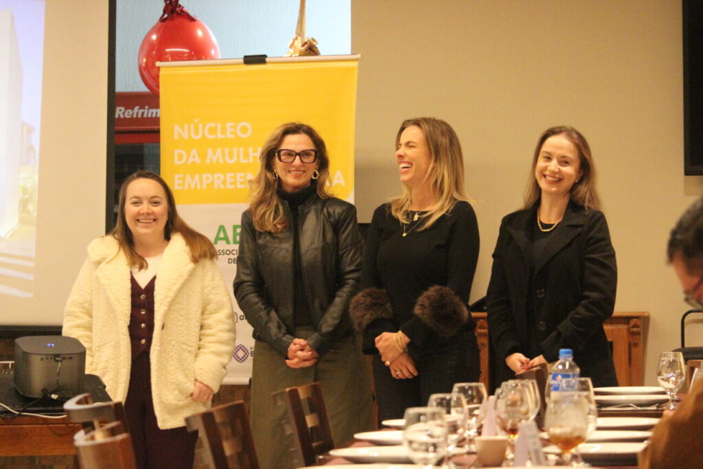 aecs reune associados e autoridades em jantar de apresentacao de projetos e agradecimento jantar aecs 2026 por ana paula nesi 98 1