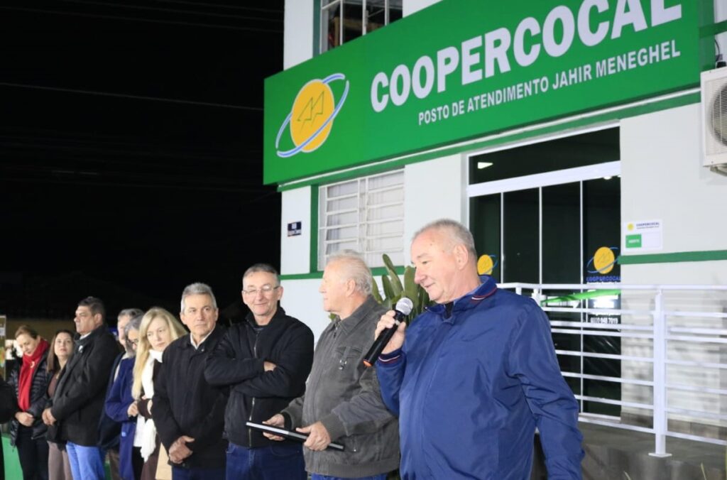 coopercocal inaugura novo posto de atendimento em urussanga e homenageia jahir meneghel posto de atendimento urussanga coopercocal por danylla zanette 1