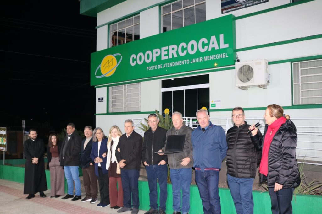 coopercocal inaugura novo posto de atendimento em urussanga e homenageia jahir meneghel posto de atendimento urussanga coopercocal por danylla zanette 4