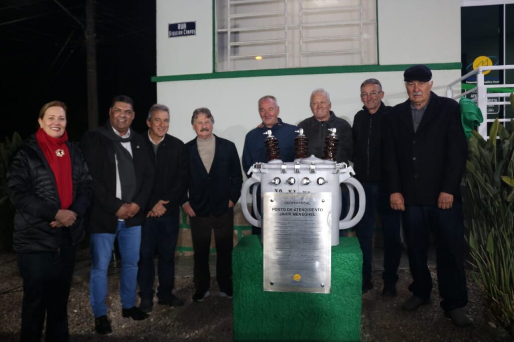 coopercocal inaugura novo posto de atendimento em urussanga e homenageia jahir meneghel posto de atendimento urussanga coopercocal por danylla zanette 5
