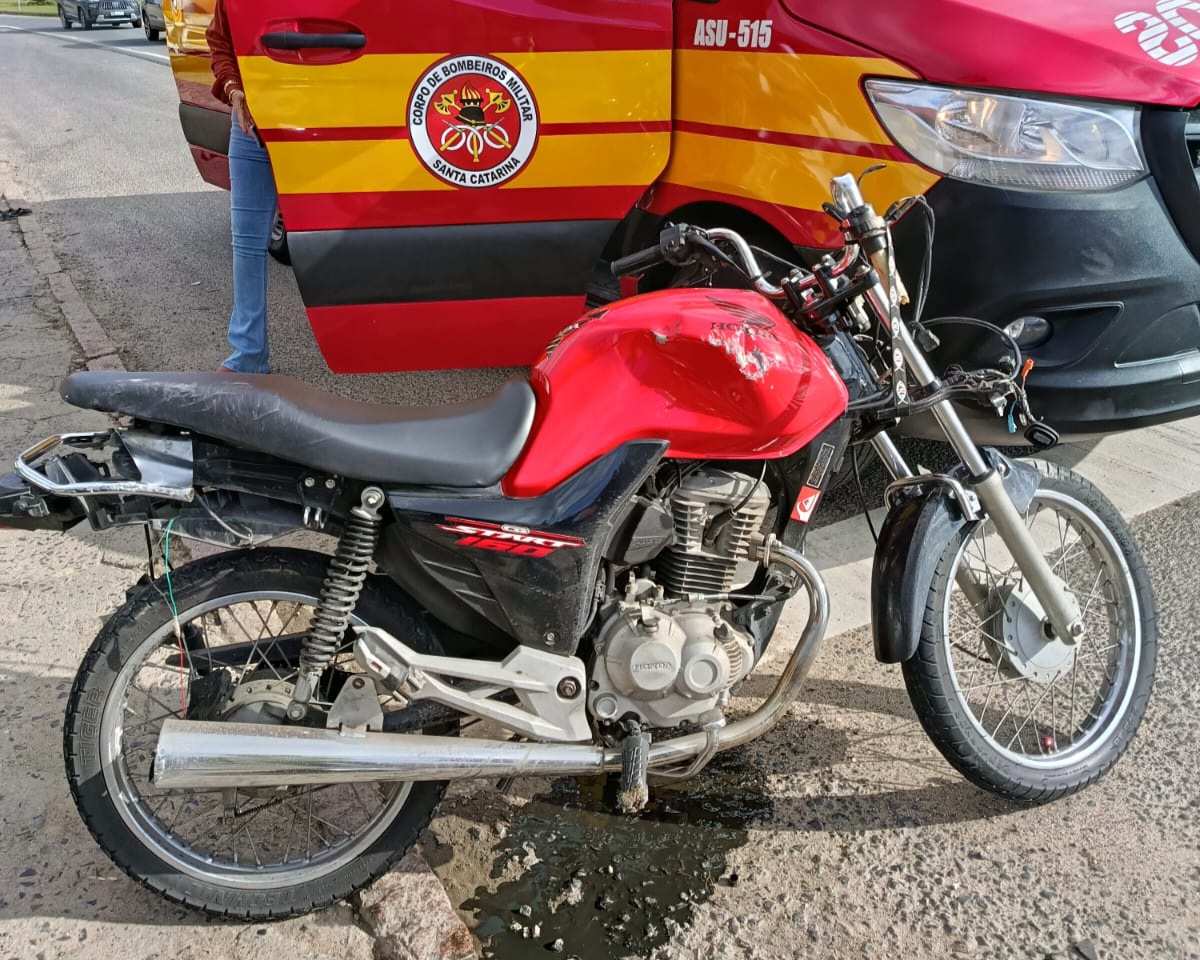motociclista fica ferido apos colisao com carro na sc 108 em cocal do sul img 20260614 wa0009