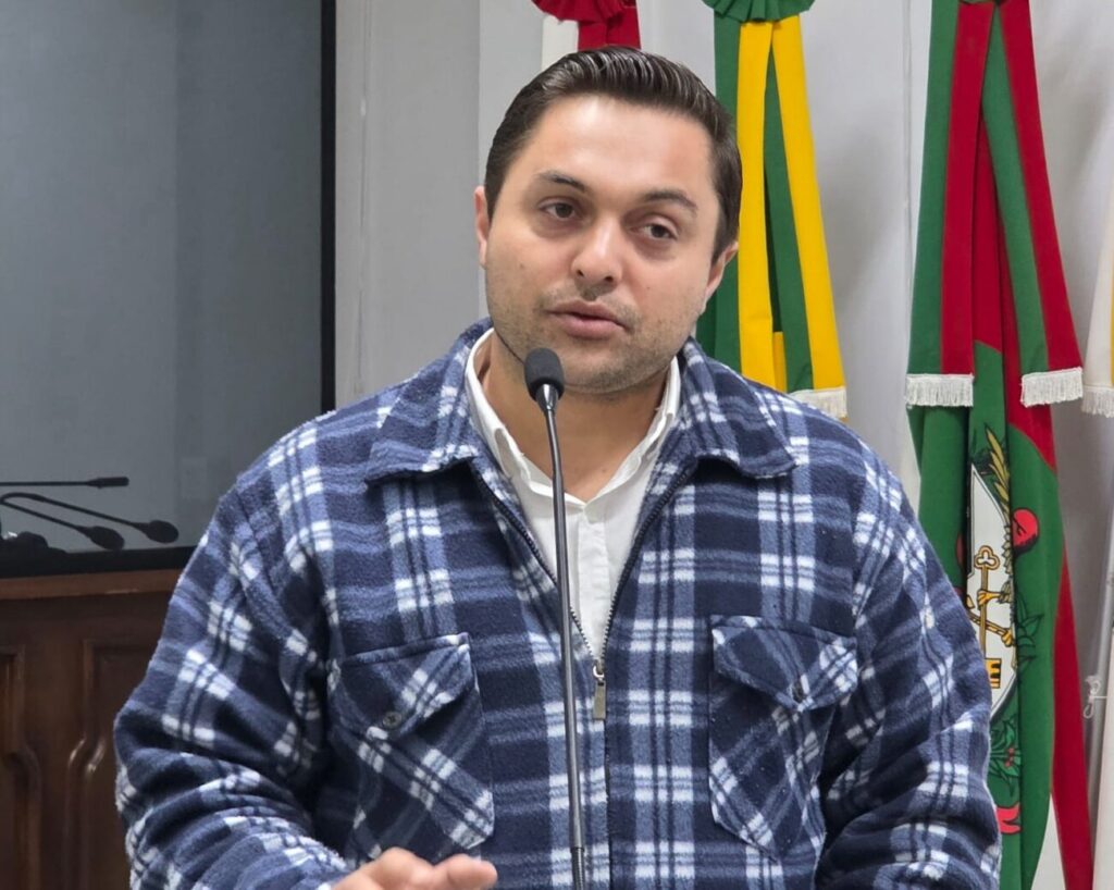 tribuna confira o que foi assunto na 18a sessao ordinaria da camara de cocal do sul 18a ordinaria por ana paula nesi 8