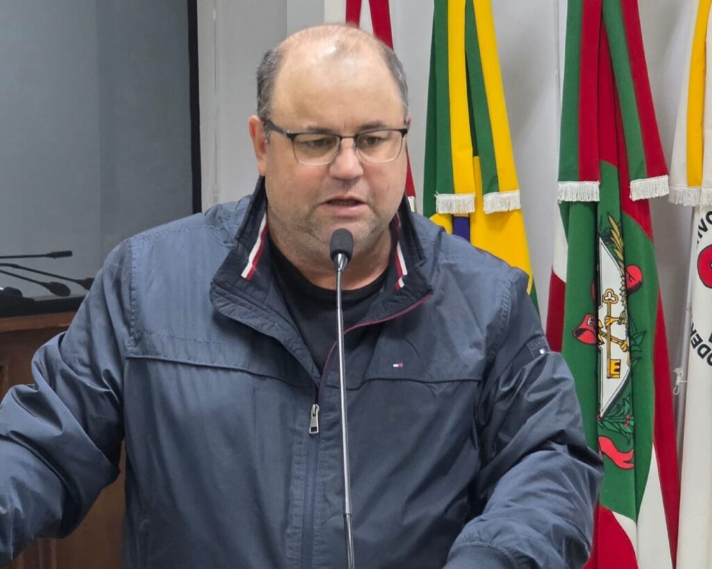 tribuna confira o que foi assunto na 18a sessao ordinaria da camara de cocal do sul 18a ordinaria por ana paula nesi 9