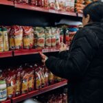 mercado solidario transforma doacoes em escolhas e devolve dignidade a familias em criciuma mercado solidario abba pai church