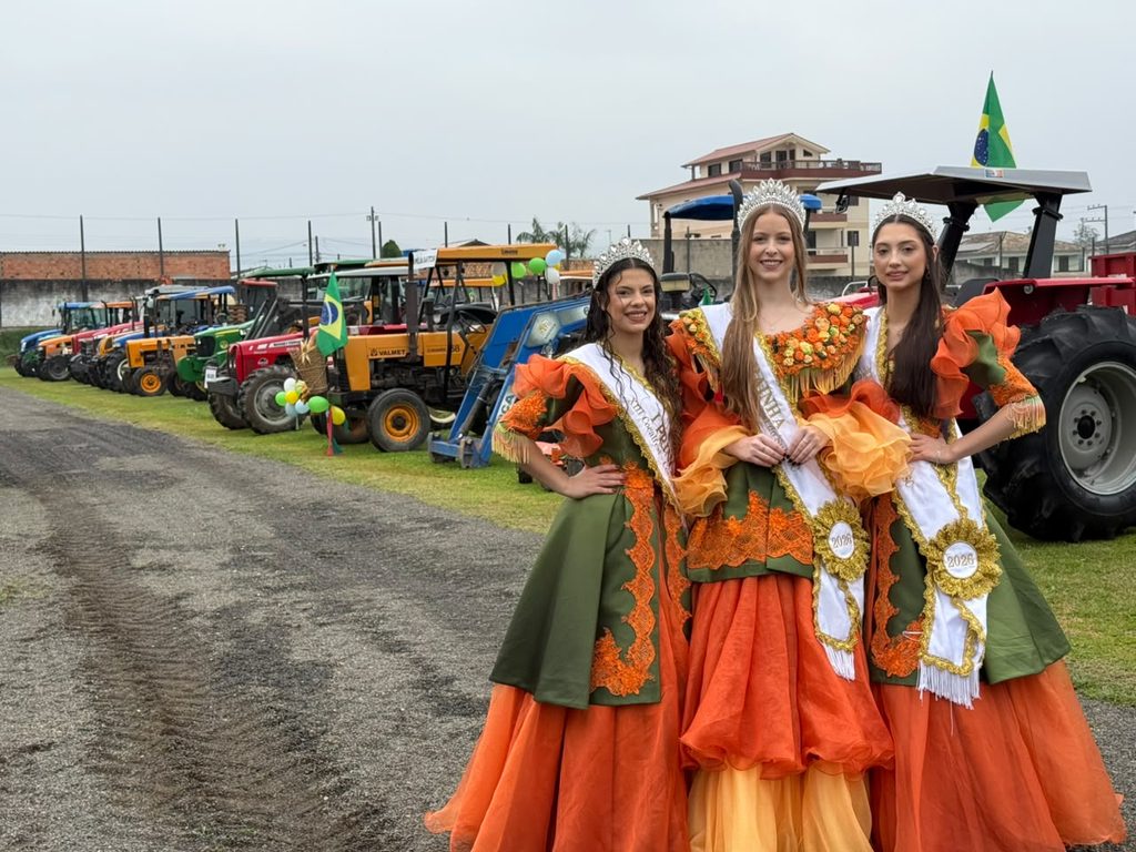 cocalfest chega ao fim apos reunir milhares de pessoas em quatro dias cocalfest leva 63 tratores e 80 caminhoes as ruas em homenagem a colonos e caminhoneiros8 1024x768 cocalfest chega ao fim apos reu