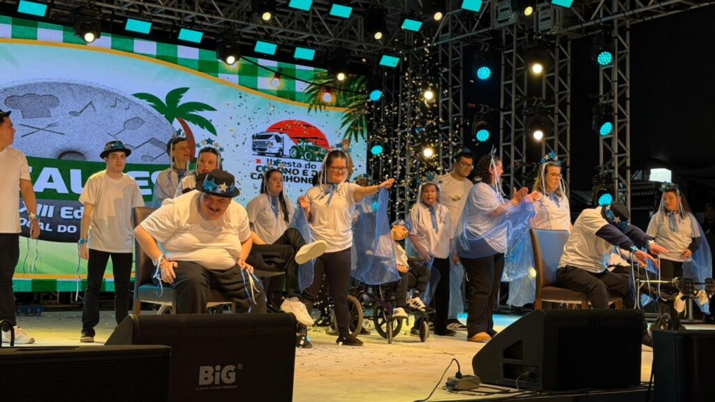 cocalfest chega ao fim apos reunir milhares de pessoas em quatro dias mais de 200 participantes levam danca ao palco e abrem a cocalfest 1024x576 1